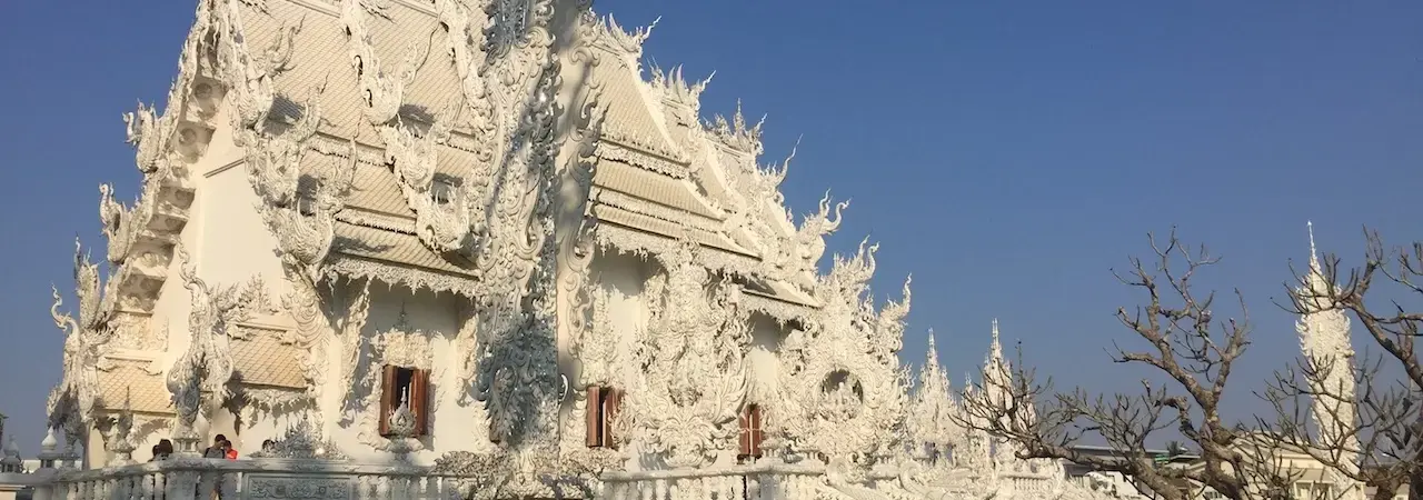 Retours et remboursements sur Marché221: ce qu’il faut savoir avant d’acheter
